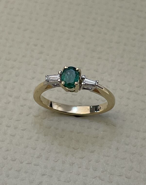 Emerald & Diamond 14k Gold Ring