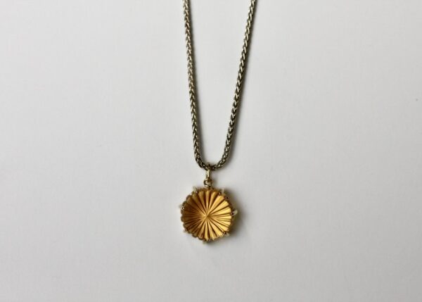 Carved Citrine Cabochon Necklace - Image 2