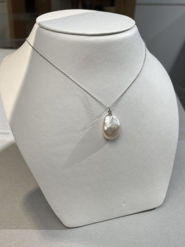 Pearl Pendant - Image 2