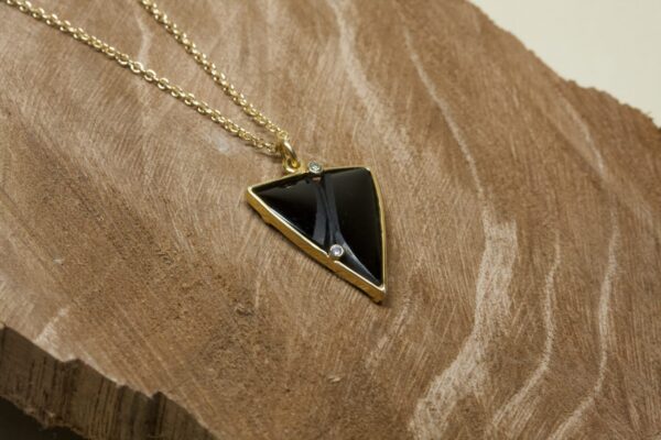 18k Gold Carved Onyx Pendant with 2 Diamonds