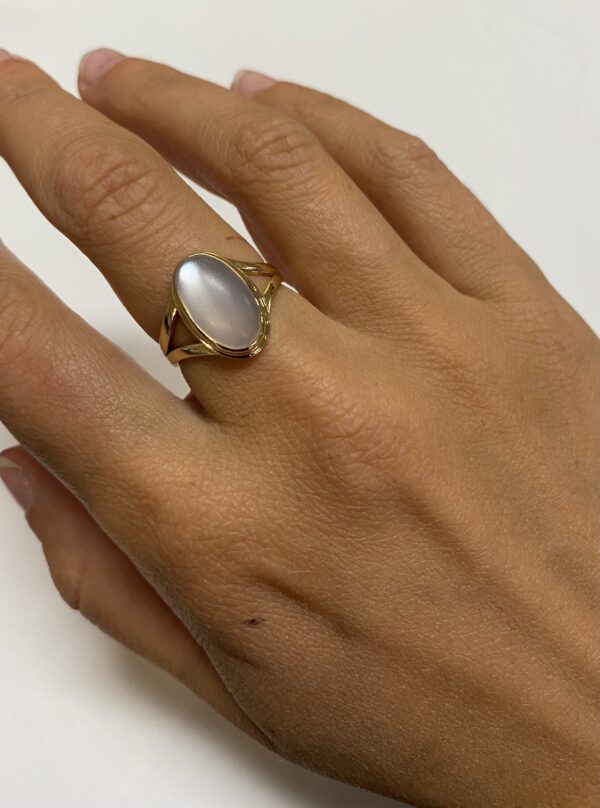 Vintage Moonstone Ring - Image 2